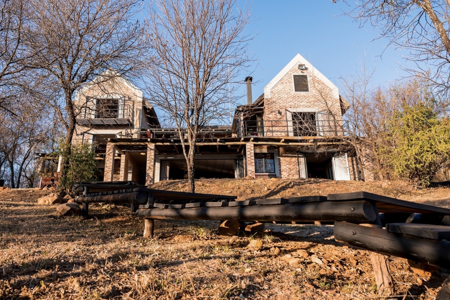 8 Bedroom Property for Sale in Potchefstroom Rural North West